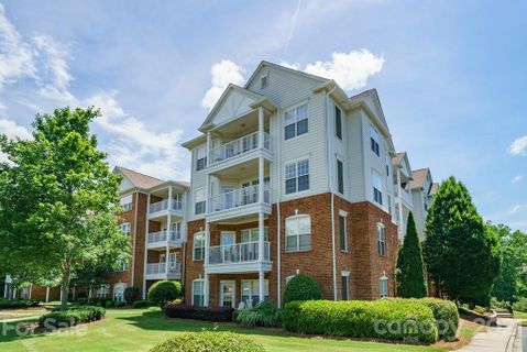 14644 Via Sorrento Drive