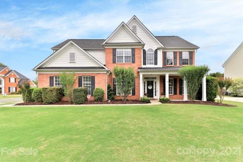 5315 Sir Lionel Court