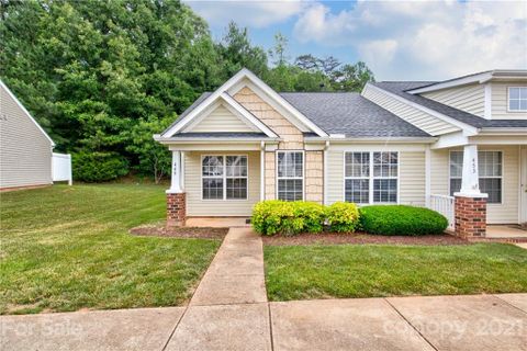 449 Lexie Lane