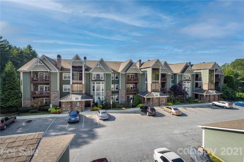1000 Olde Eastwood Village Boulevard 110