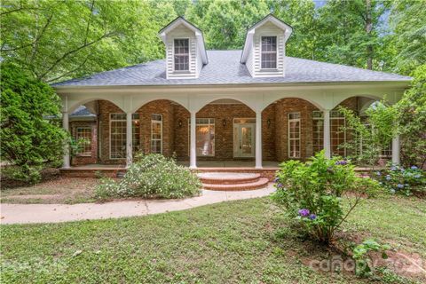 8239 Addison Drive sold home in Cedar Hills, Harrisburg, NC