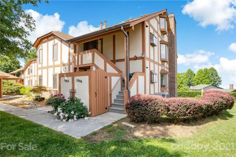 1003 Fleetwood Plaza