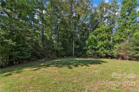 16 Cleftridge Court