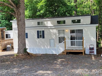 116 Pier Avenue