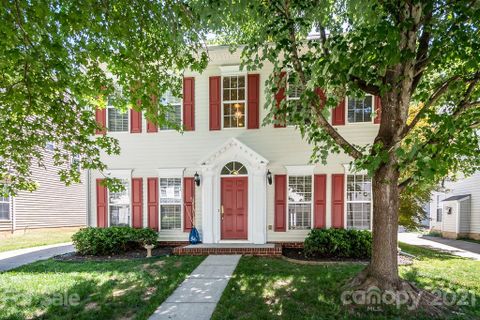10232 Meadow Crossing Lane