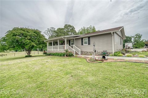 Previously sold for $285,000