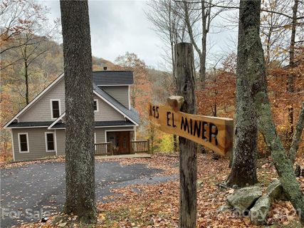 195 El Miner Court