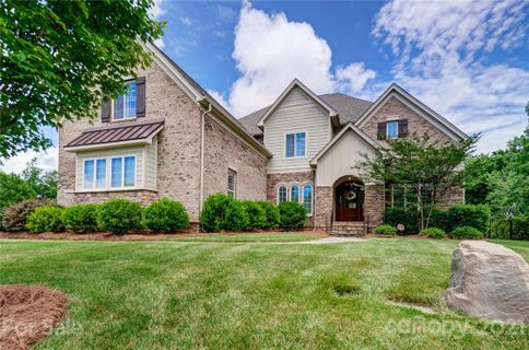 229 Walking Horse Trail