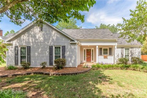 11713 Buckstone Lane