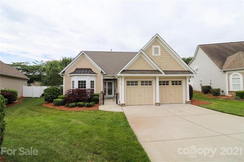 2631 Danbury Circle