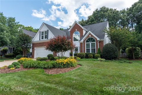 10106 Glencrest Drive