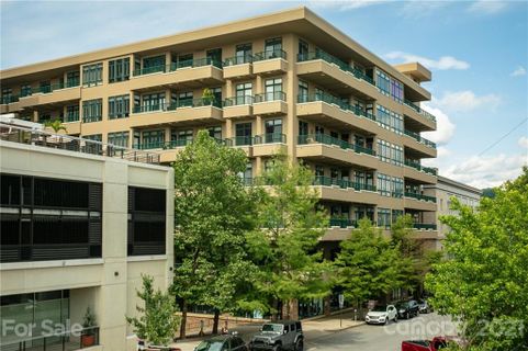 21 Battery Park Avenue 701 sold home in 21 Battery Park, Asheville, NC