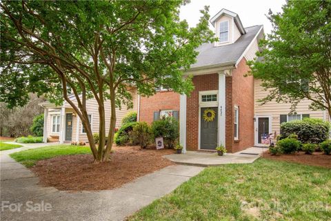 9437 S Vicksburg Park Court