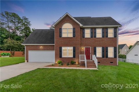 1057 Capel Court