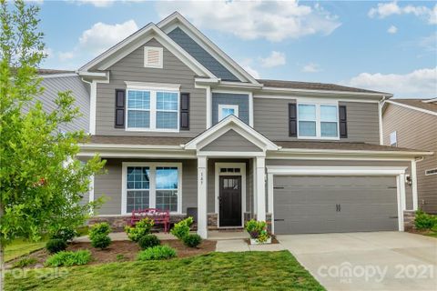 147 Yellow Birch Loop