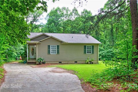 125 Julius Lane