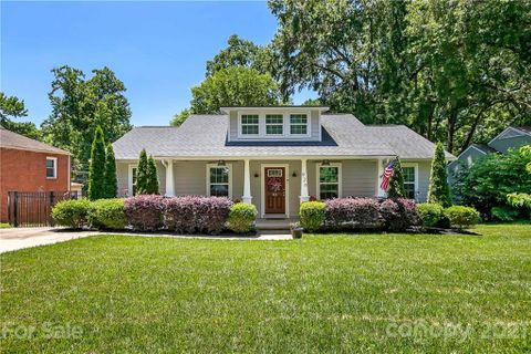 926 Lunsford Place