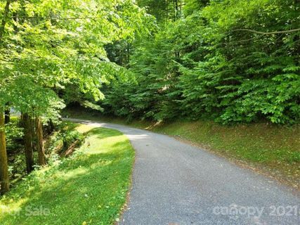 000 Arrowhead Lane 14 sold home in Riverside Hills, Burnsville, NC