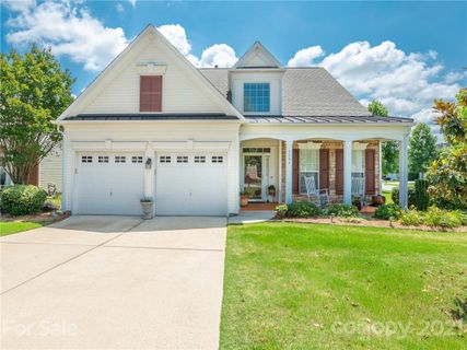 6204 Woodland Commons Drive