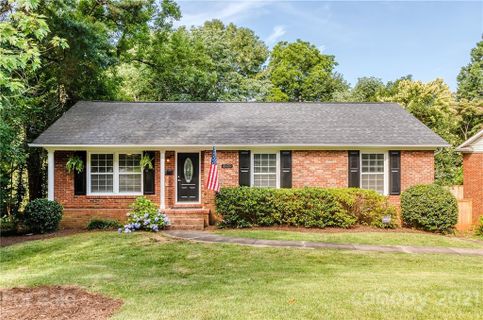 1920 Edgewater Drive