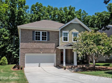 1910 Madeira Circle