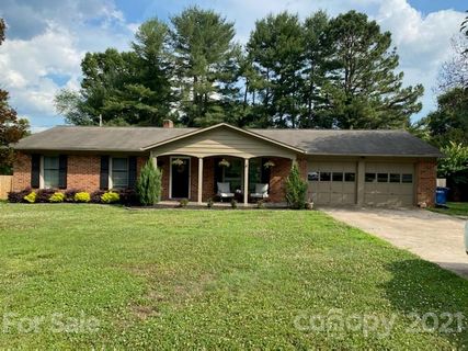 410 Chestnut Lane