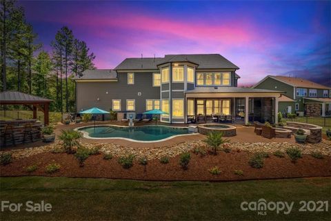 2702 Oxbow Court
