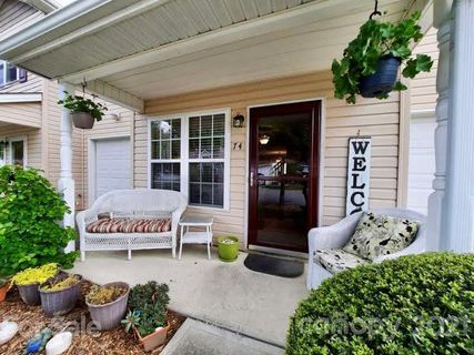74 Birkshire Way