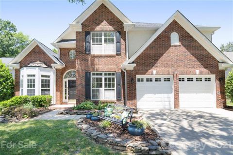 15811 Lavenham Road