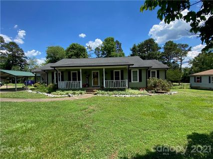4004 Wrentree Drive sold home in Wimbledon Acres, Dallas, NC