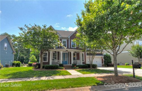 15203 Country Lake Drive