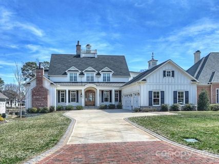 18300 Mainsail Pointe Drive