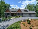 551 Skytop Farm Lane sold home in Hendersonville, SC