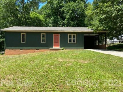 2614 Tablerock Road sold home in Town And Country, Lenoir, NC
