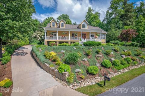 31 Carriage West Drive