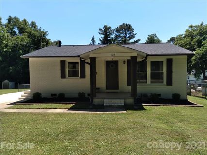 104 Carey Avenue