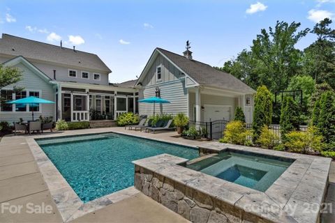 18340 Woodlands Trail Drive