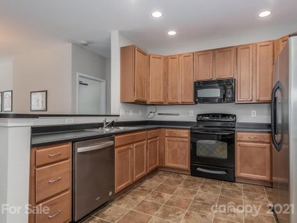 1000 Woodlawn Road 103