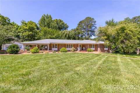 801 Crescent Circle