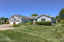 125 Derbyshire Drive sold home in Hendersonville, SC