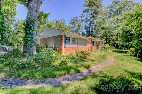 2022 Evergreen Drive
