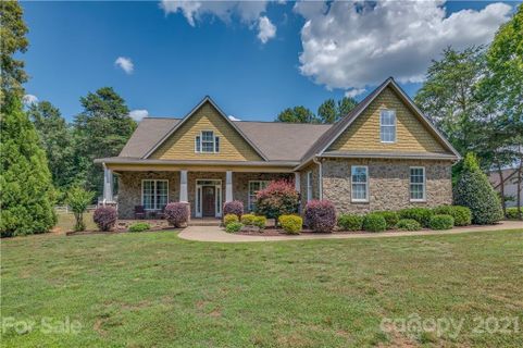 400 Chisholm Trail sold home in Westgate, Rutherfordton, NC