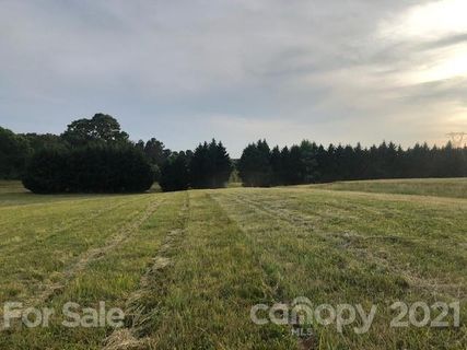 Lot 79 Pond View Lane sold home in Sky View Farms, Rutherfordton, NC