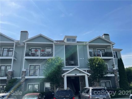 200 Vista Lake Drive 307