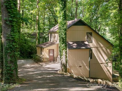 117 Village Road