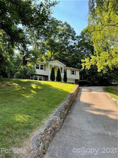 12 Auburndale Drive
