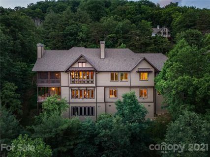 105 Robinhood Road