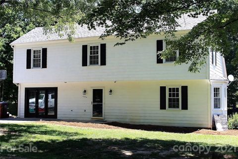 4336 Magnolia Lane