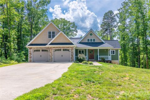224 Blue Water Drive