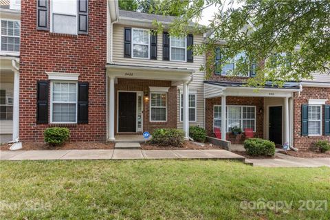 8420 Summerglen Circle